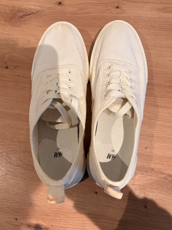 H&M Canvas Schuhe in weiß Größe 40 (eher 41-42)