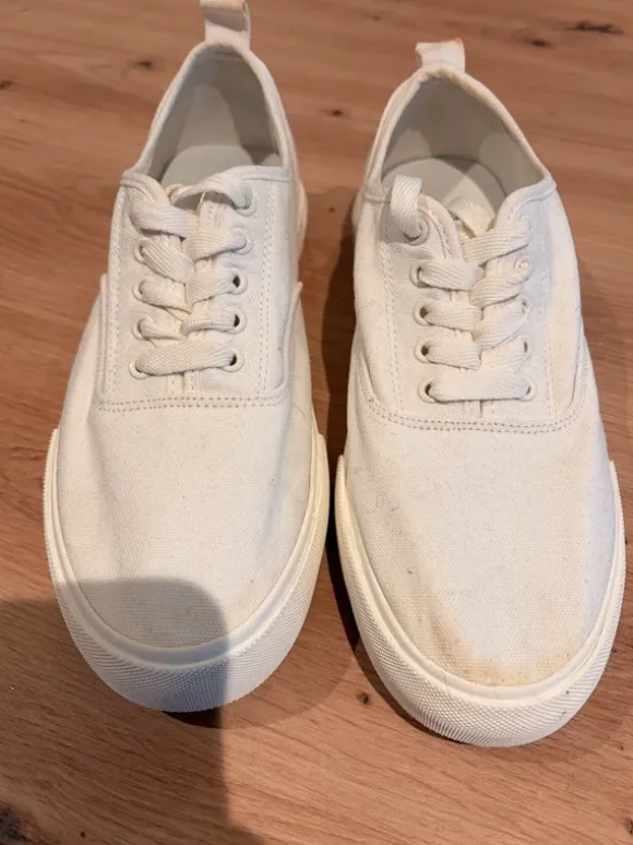 H&M Canvas Schuhe in weiß Größe 40 (eher 41-42)