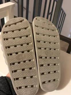 H&M Plateau Badeschuhe Sommerschuhe