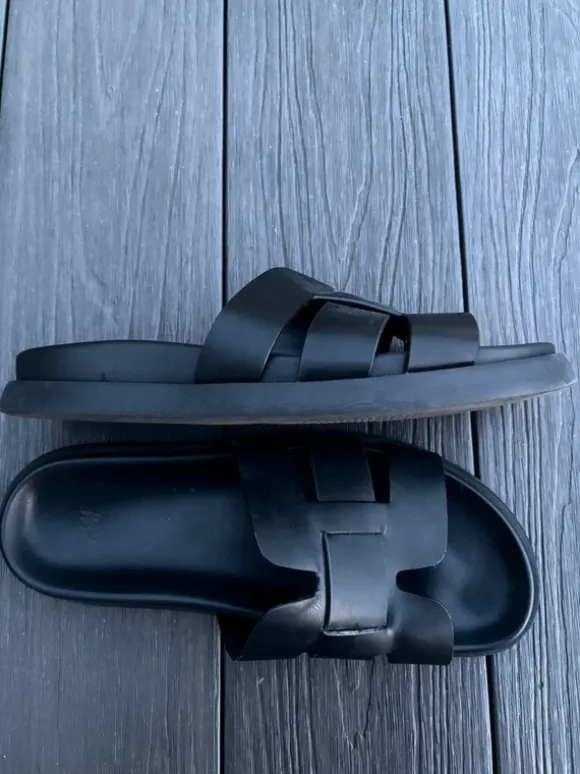 H&M Sandalen / Schlappen – Schwarz – Gr. 40 – sehr guter Zustand 🖤