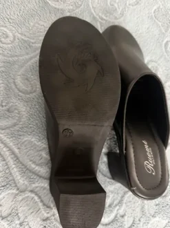Hohe Schuhe