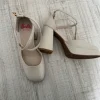 Hohe Schuhe