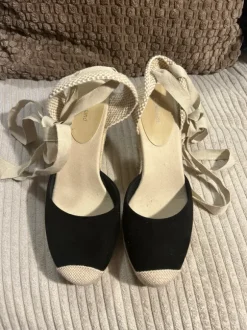 Hohe Sommerschuhe