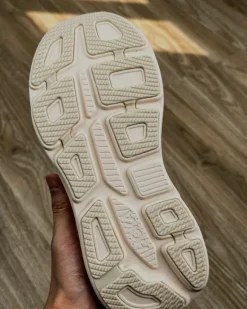 HOKA Bondi 9
