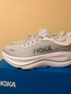 hoka bondi 9