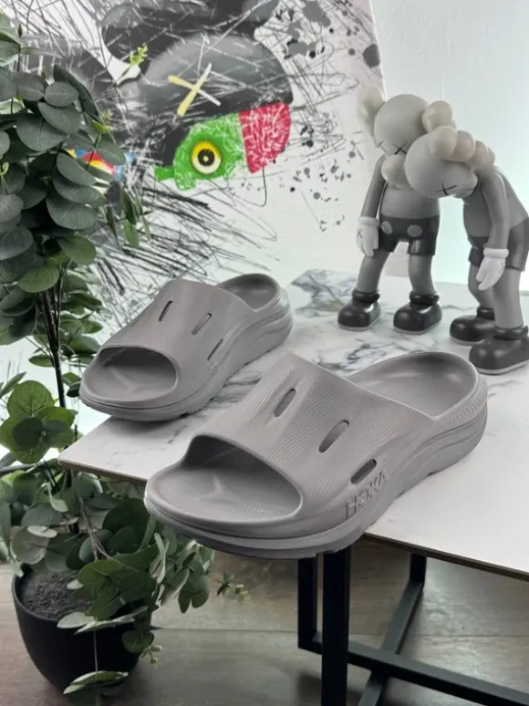 Hoka Ora Recovery Slide 3 45 E11862