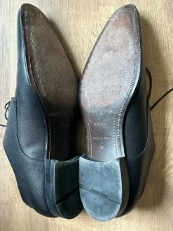 Hugo Boss Echtleder Schuhe Gr. 44,5/45 – selten – wie neu