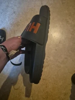 Hugo boss schlappen in Größe 45
