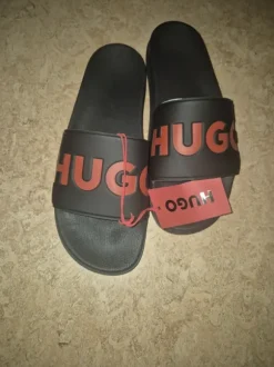 Hugo boss schlappen in Größe 45