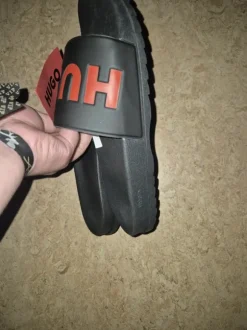 Hugo boss schlappen in Größe 44