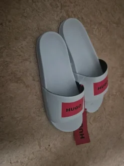 Hugo boss schlappen in Größe 43