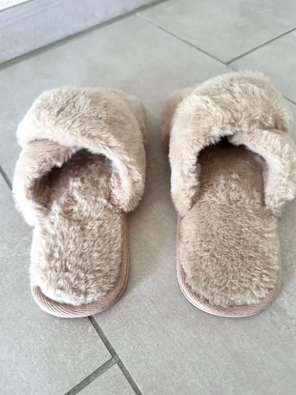 Hunkemöller Kuschel Puschel Hausschuhe Slipper