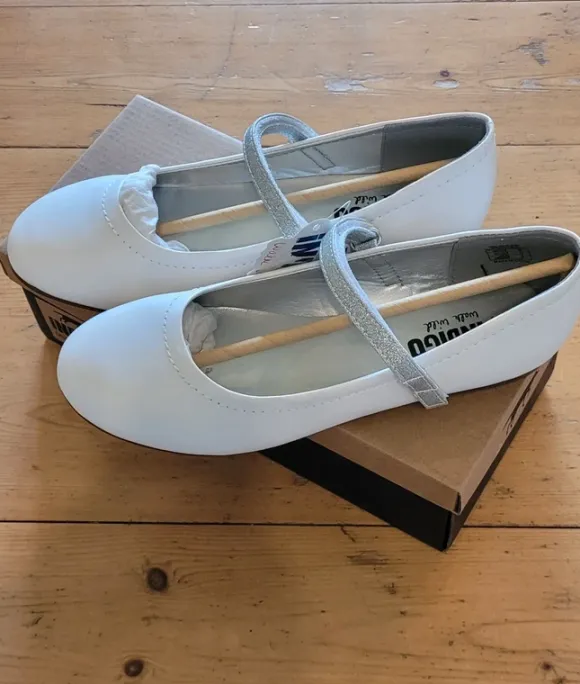 Indigo Ballerinas weiß