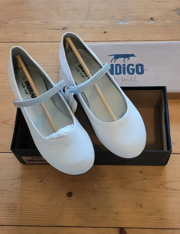 Indigo Ballerinas weiß