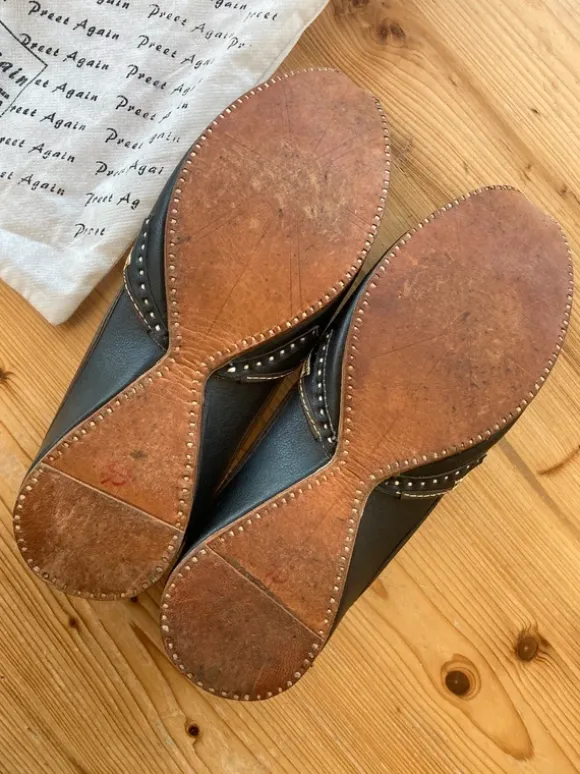 Indische Schuhe