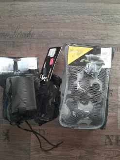 Inlinesakter blau plus Zubehör schwarz