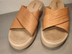 Inuovo Damen Pantoletten Sandalen Gr.40 Braun