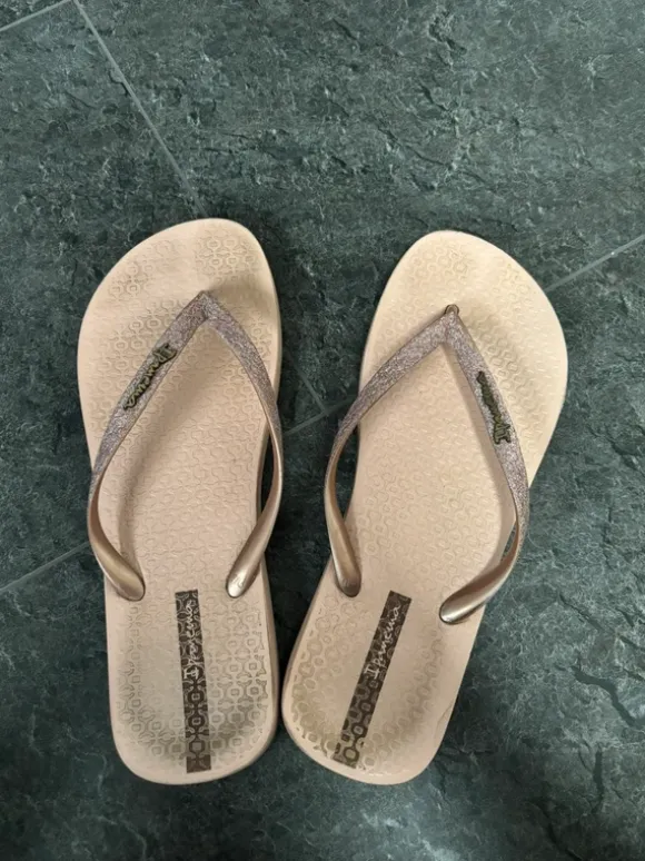 Ipanema Flip Flops