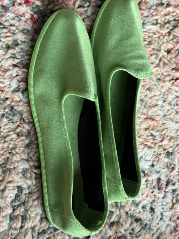 Italienische Samtloafer, grün und neu