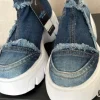 Jeans shoes