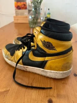 Jordan 1 in need of repair