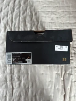 Jordan 1 Low University Blue / Black