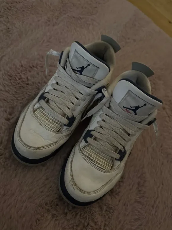 Jordan 4 midnight navy