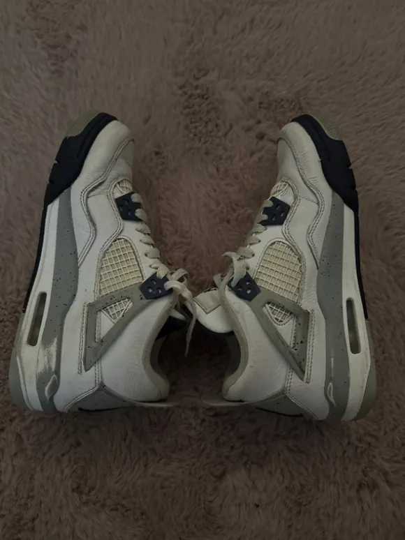Jordan 4 midnight navy