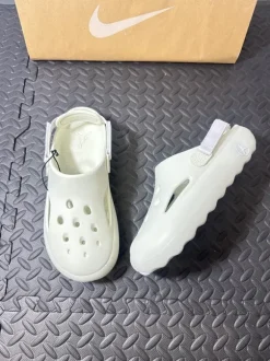 Jordan Hydrip GS