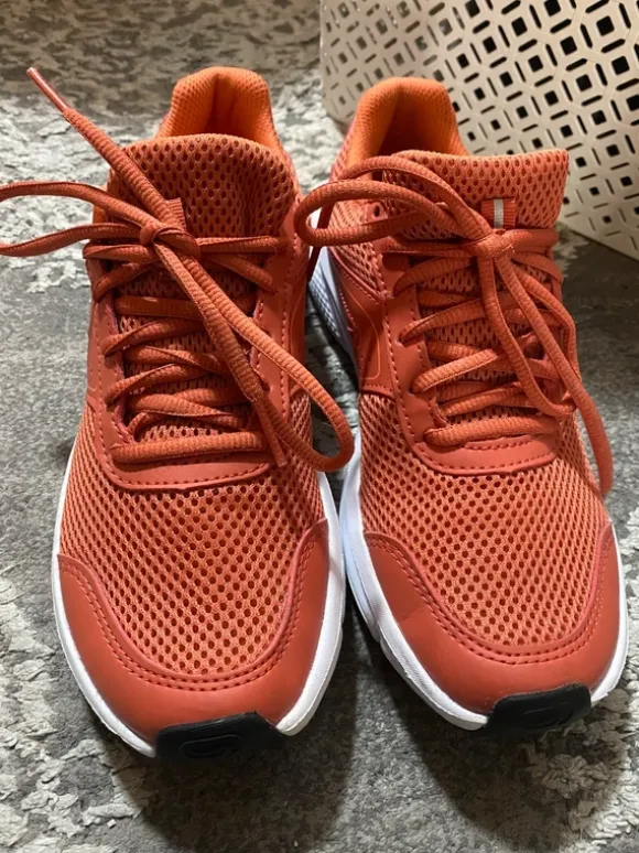 Kalenji Laufschuhe Orange/Coral Gr. 37 – sehr leicht & bequem