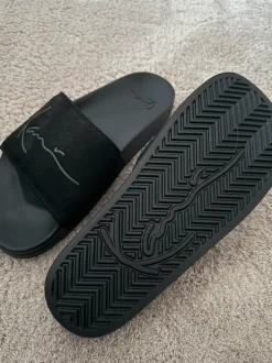 Kani Badeschuhe