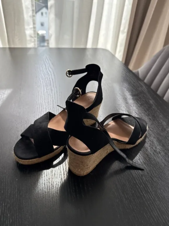 Keil Absatz, Schwarz, Sommerschuhe, hohe Schuhe