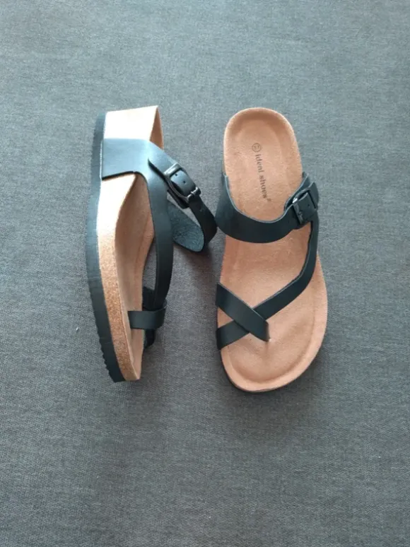 Keilabsatz Sandalen NEU Gr. 37