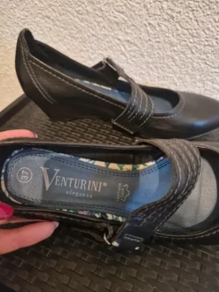 Keilabsatz schwarz Damenschuhe Klettverschluss 37 Venturini