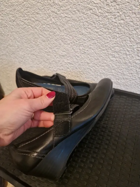 Keilabsatz schwarz Damenschuhe Klettverschluss 37 Venturini