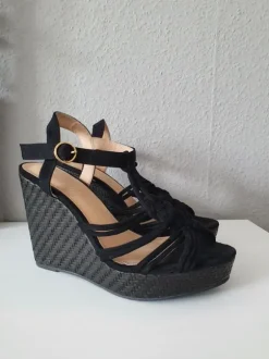 Keilsandalen Sandalen H&M Gr. 41 schwarz Sommer Gothic