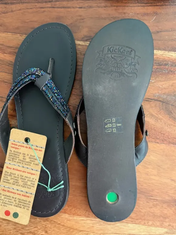 KicKers Leder Zehntrenner / Sandale Neu. Gr. 40