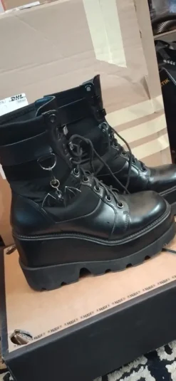 Killstar boots mit Fledermaus