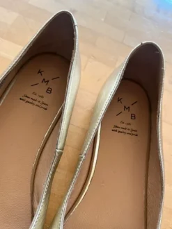 KMB Sandalen in gold *neu und ungetragen*