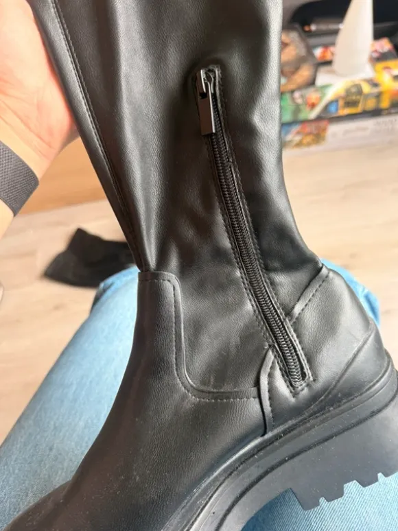 Kniehoge laarzen zwart