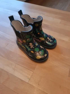 Kurze Gummistiefel Weltall