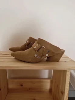 L37 handmade shoes Pantoletten Wildleder beige 41