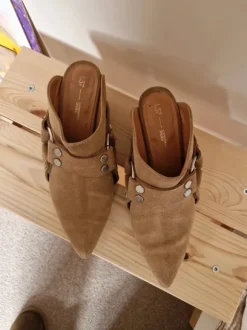 L37 handmade shoes Pantoletten Wildleder beige 41