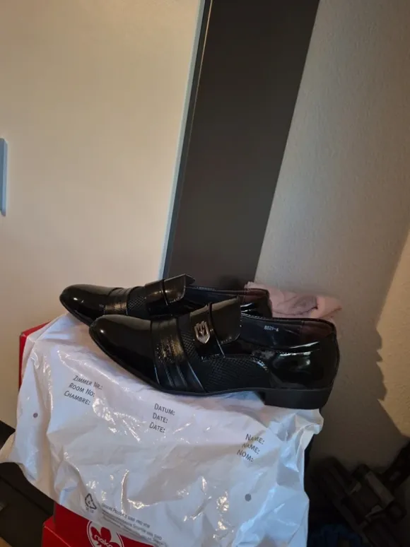 Lackhalbschuhe
