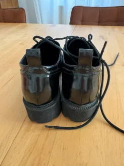 Lackschuh