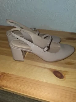 Lackschuhe Nude