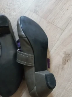Lage schoenen
