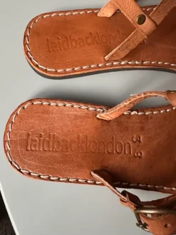 Laidback London leren sandalen met kralen