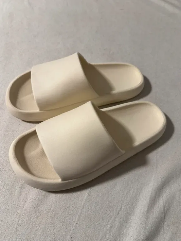Latschen Beige 44/45