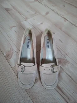 Laura Milani Pumps